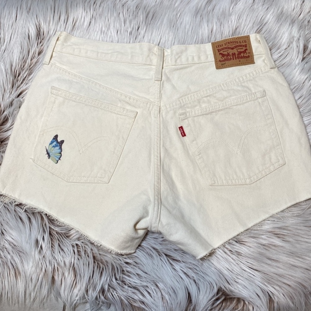 Levi's 501 High Rise Denim Jean Cutoff Shorts Give Me Butterflies Y2K Womens 29 - Picture 11 of 14